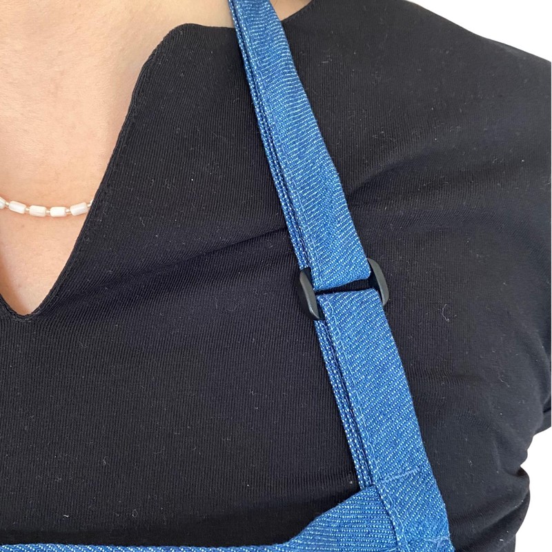 SOITU Womens Aprons for cooking. Waterproofapron. Aprons with pockets. Kitchen