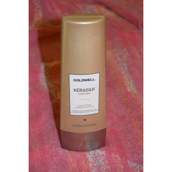 GOLDWELL KERASILK CONTROL CONDITIONER WITH BRILLIANT COLOR PROTECTION 6.7 OZ.