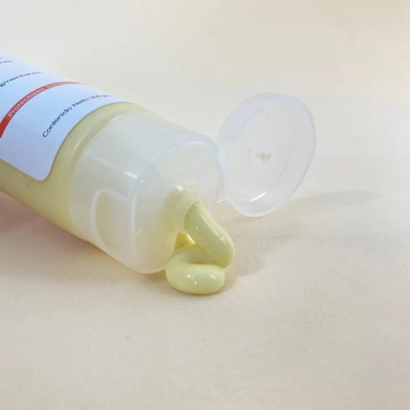 Protector Solar De Amplio Aspectro Sun Care Despigmentante