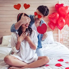 Heart Headband Red with Sequins, Valentine's Day Headband with Infinity Heart Glasses, Glitter Hair Bands Women, Red Heart Headband for Photo Props, Valentine's Day, Wedding, Birthday Party (Red-D)