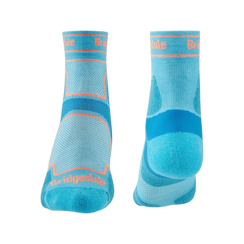 Bridgedale TRAIL RUN Ultralight T2 Coolmax Sport 3/4 Crew-Women's- Small-Blue