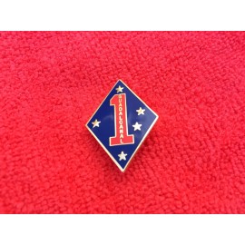 USMC 1ST MARINE DIVISION HAP/LAPEL PIN (GUADALCANAL) MEASURES 1 AND 1/4 INCHES