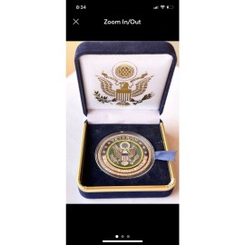 NEW U.S. Army Veteran Challenge Coin with valvet Presidential dedication box