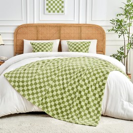 FY FIBER HOUSE Checkered Flannel Fleece Throw Blanket Soft Cozy Checkerboard Grid Print Chessboard Gingham Pattern Blankets for Bed Couch Sofa, 50"x60", Sage Green