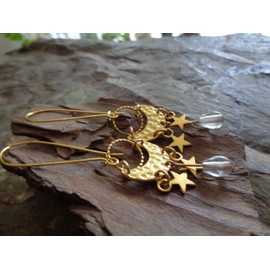 ⊹⊱☆ ★ GOLDENER ZARTER RING & HALBMOND, STERNE & TRANSPARENTER GLASTROPFEN ★ ☆⊰⊹ an goldenen, langen Kidney-Haken, Glas, gold und durchsichtig