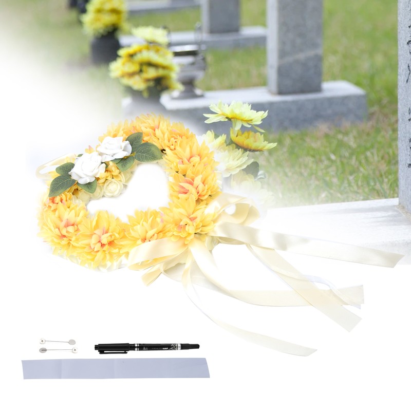 Heart Shaped Tribute Memorial Wreath Artificial Silk Wreath Gravestone Decoration