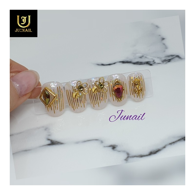 Gold Flower Handmade Nail Tips - Short Round Square /