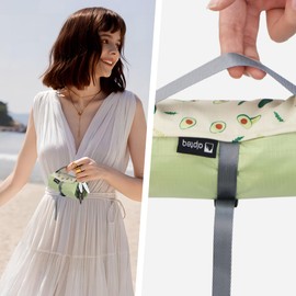 Alpteq Picnic Blanket 100 x 150 cm - Waterproof, Ultralight & Compact | Outdoor Blanket in Green for Picnic, Camping, Beach & Hiking | Mountain Meadow Model