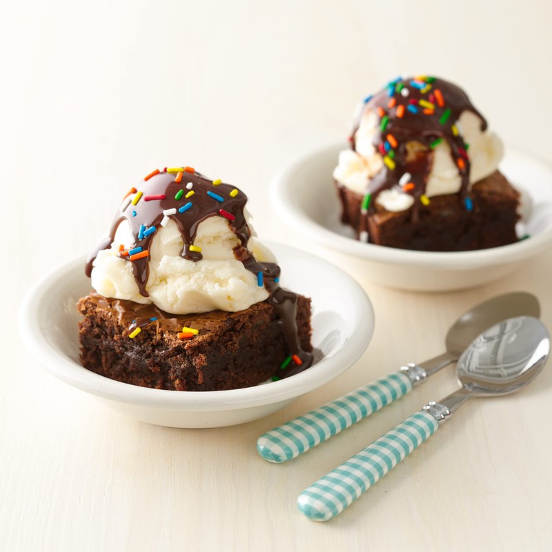Betty Crocker Ready to Bake Fudge Brownie Baking Mix, 10.25