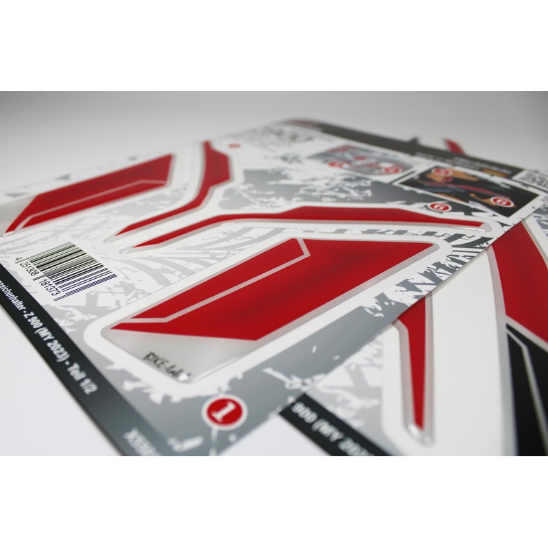 Tankpad Sticker Chain Guard Compatible with Kawasaki Z900 Red Silver