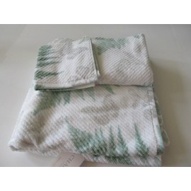 Charmont Collection 100% Cotton White Multi Butterfly Printed 3 Piece Towel Set