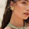 FFWTPY Women's Earrings Niche Flower Stud Earrings Women Trendy Retro