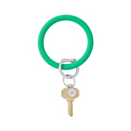 Big O Key Ring - Shamrock Green Silicone Bracelet Keychain for Women - Hands-Free Wrist Key Holder with Locking Clasp - Durable Stylish Silicone Key Ring Accessory