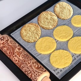 Embossed Rolling Pin for Baking Cookies Christmas Embossing Rolling Pins with Design Wooden Engraved Springerle Roller Pin Dough Patterned Clay Pottery Ceramic Bakers Women (Flower Snowflake Paisley)