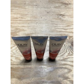 Olay 3X Olay Regenerist Advanced Anti-Ageing, Revitalizing Face Wash Cleanser, 100g