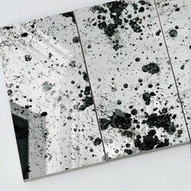 LiveInUrban 21PCS Foxed Silver Vintage Peel and Stick Mirror Effect Wall Decor, Ink Splash and Stain Acrylic Wall Panel for Home Living Room Bedroom Office, 2.9"x5.9"