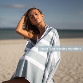 SummerSand Microfiber Beach Towel Extra Large 200x100 cm – Quick Dry, Sand Free - Compact and Lightweight for Travel - Recycled Materials - Travel Bag Incl - Oversized Pool Towel – Cloudy Blue