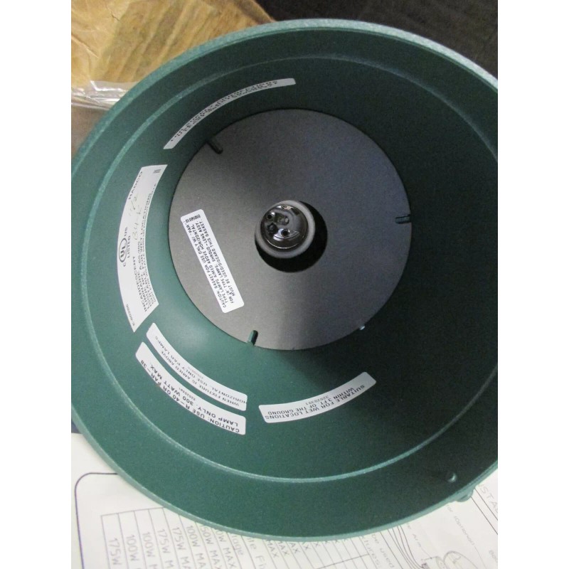 Hadco NOS HADCO 120V---175W FLOOD LANDSCAPE LIGHT NO BULB ;