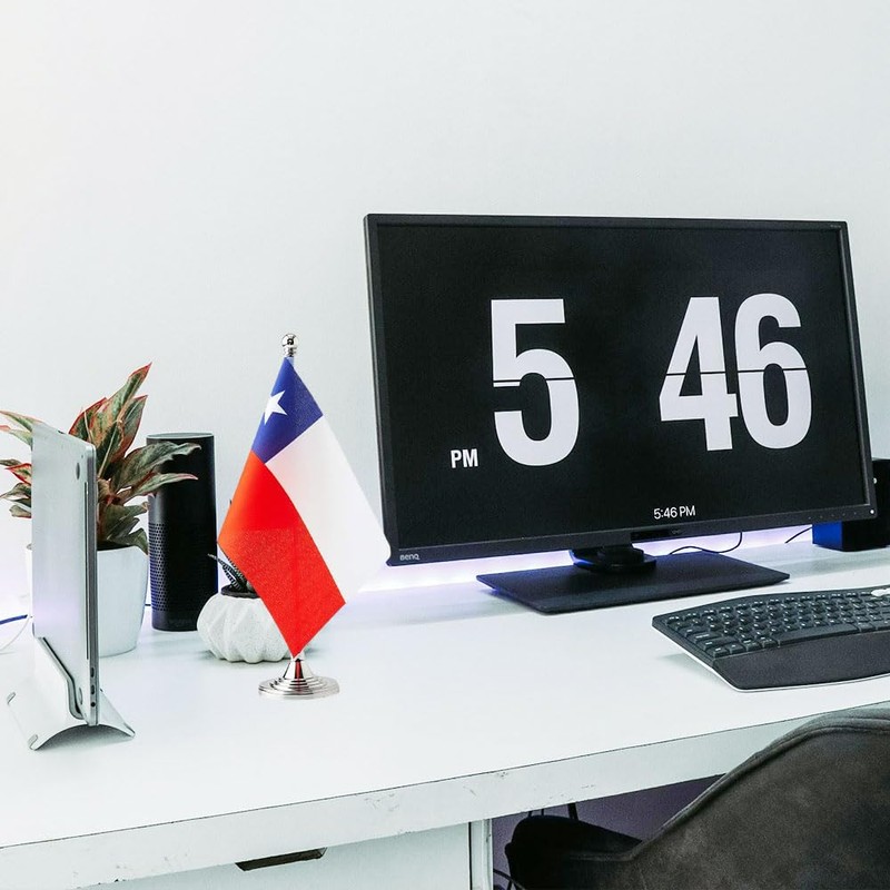 Chile Flag Chilean Flags, Small Mini Chilean Desk Flag, Used