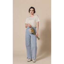 FMAOHFE Summer Tops for Women Faux Silk Tshirt Breathable Sun Protection Cute Casual Trendy Oversized T Shirts for Women Tops Pale Khaki