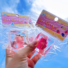 HESEKED Taba Squishy, 2pcs Fruit ice Cubes,Toys for Stress Relief - Premium Food-Grade Sensory Fidget Toy for Adults & Kids, Cute Portable Squeeze Ball(BPA Free Non-Toxic) (Randomly 2pcs)