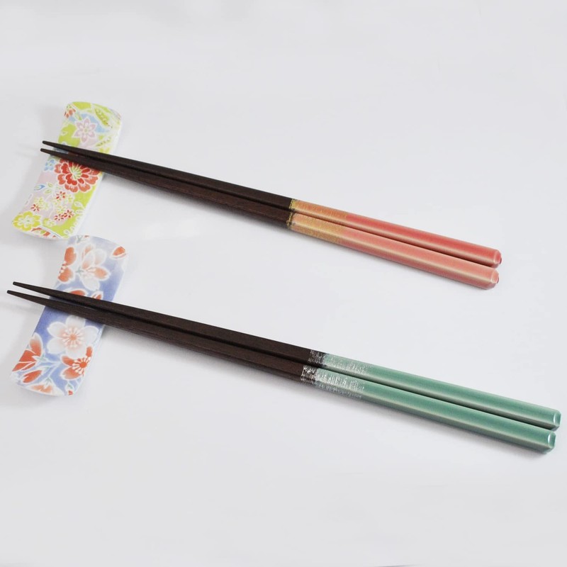 Issou Couple Chopsticks, Lacquered Chopsticks, Paulownia Box, Includes Chopstick Rest,