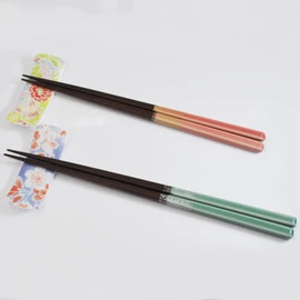 Issou Couple Chopsticks, Lacquered Chopsticks, Paulownia Box, Includes Chopstick Rest, Honoka, 2 Pairs, Made in Japan