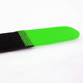 Goodymax Pack of 10 Metal Eyelet Velcro Cable Ties – Velcro / Fleece on Different Sides – 30 cm Green