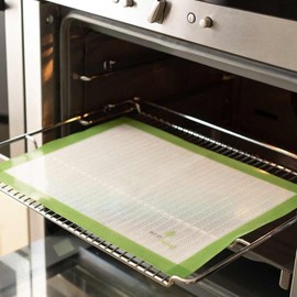 Eco Living Eco Friendly Reusable Baking Liner, Certified Food Safe, Made in Europe.