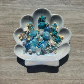 blue bead confetti - number of scoops: 3 scoops