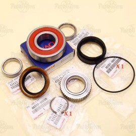 Toyota Genuine OEM KOYO / NACHI Toyota Tacoma Rear Wheel Bearing & Seal Replacement SET