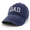 Trendy Apparel Shop Gorra de algodón de perfil bajo teñido