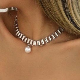 Inilbran Boho Pearl Choker Necklace Large Pearl Necklace Choker Punk Thick Link Chain Gothic Thick Wide Chunky Necklace Jewellery for Women and Girls, Zinc, No Gemstone