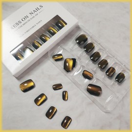 Sparkly Cat Eye Press on Nails with Light Bulbs Design, Cat Eye Manicure Art Acrylic Short Square Fake Nails Stick on Nails Glossy Yellow Cat Eye False Nails Gel Glue on Nails for Women Girls 24Pcs