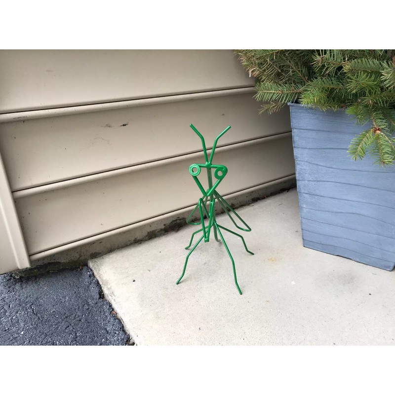 Mantis Praying Mantis Garden Decoration - Wrought Iron - amish