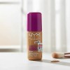 Base Líquida Nyx Make 'em Wonder, Acabado Natural 24 Golden