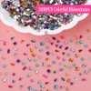 Dijes de diamantes de imitación coloridos con cristales multiforma 3D