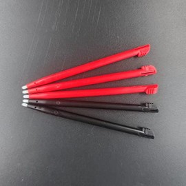 5pcs Plastic Touch Stylus Pen Replacement for Nintend DSi XL LL DSiLL NDSiXL Plastic Touchpen Pencil (2 pcs Black+Red)