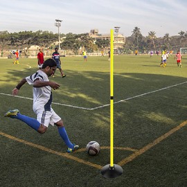 ASENVER 6FT Soccer Agility Poles with Rubber Base Detachable Speed Agility Stick Slalom Speed Training Pole Set for Sports (Pack of 12, Yellow)