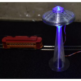 N Z Scale AREA 51 SpaceShip UFO Sci-Fi Flying Saucer LED Blue Orb Abduction Beam