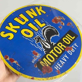 Reproduction Vintage Gasoline/Motor Oil Signs, 12" Diam, Retro Metal Signs for Garage Man Cave Bar (Skunk - 11.8")