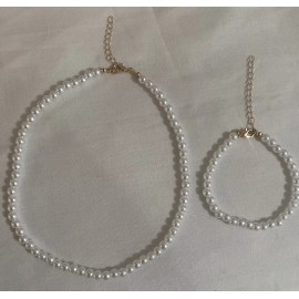 Unbranded Pearls Bracelet And Necklace Set