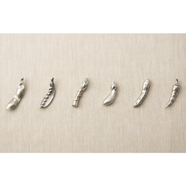 bluer Flowers Chopstick Rest 有田焼 Tin