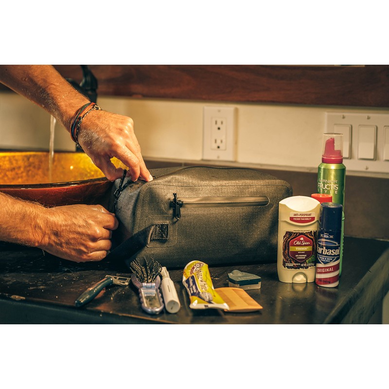 DoppSåk Waterproof & Leak-Proof Travel Toiletry Bag | Large, Black