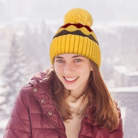 Bobble Hat Women - Fleece Lined Beanie Hats Ladies Winter Thermal Knitted Wooly Hats with Pom Pom Yellow