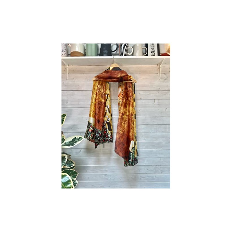 'Silk scarf - Klimt's 'The Kiss'. Hangs beautifully. Great 'Valentines'
