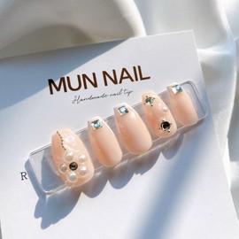 MunNail Pearl Flower Nail Tips - Mediaval / MunNail 진주꽃 네일팁 - 미디오벌