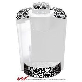 WraptorSkinz Decal Style Vinyl Skin compatible with Keurig K40 Elite Coffee Makers Skull Patch Pattern Bw (COFFEE MAKER NOT INCLUDED)