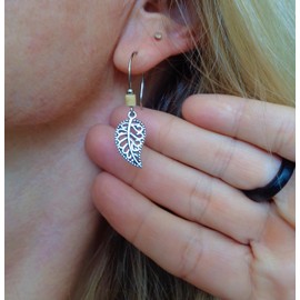 Small delicate decorated leaves: unique earrings with coconut earrings