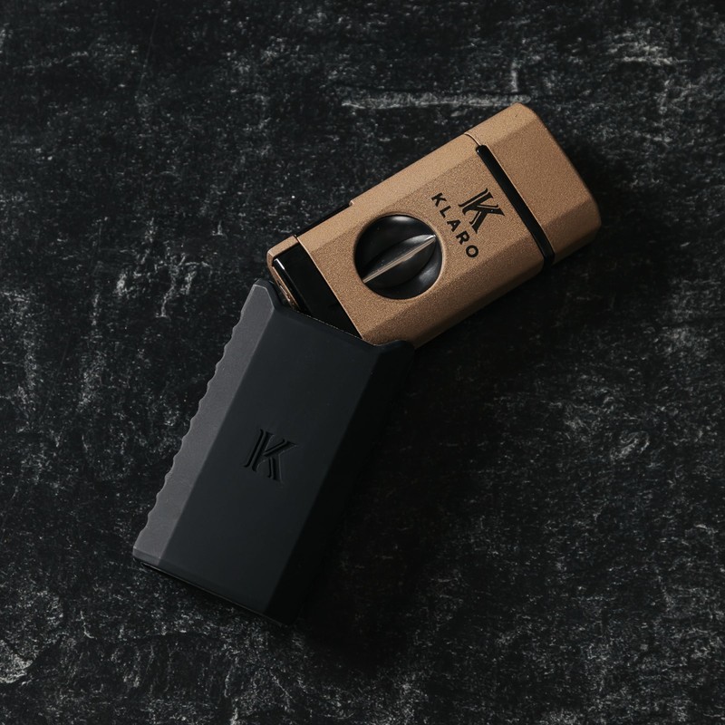 KLARO Triple Torch Lighter and V-Cut Cutter – Spring-Loaded V-Cut,